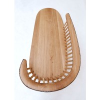 <a href=https://www.galeriegosserez.com/gosserez/artistes/loellmann-valentin.html>Valentin Loellmann </a> - Brass - Lounge Chair with Spindled Back